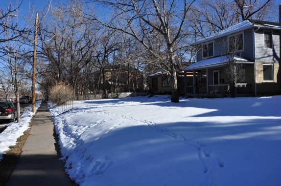Muita neve nas ruas de Boulder, no Colorado, nos Estados Unidos
